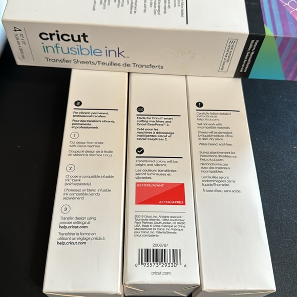 Cricut “Infusible Ink” transfer paper Mermaid Rainbow pattern(3)/Bright Green(1) - Picture 2 of 2